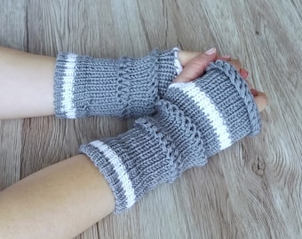 Fingerless Gloves, 100% Pure wool gloves, arm warmers, gray and white, grey gloves, half fingerless gloves, women's gloves, wrist warmers