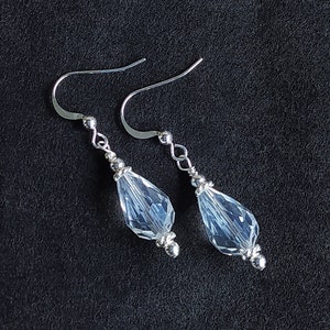 Dangle earrings nickel-free, women's earrings, Drop earrings with chinese crystal briolette faceted, elegant earrings, handmade jewelry