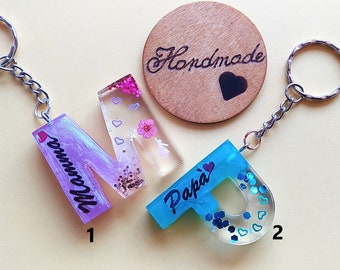 Personalized keychain with name, dedication, custom letter resin Keychain, Christmas gift idea, accessories, made to order, resin jewelry