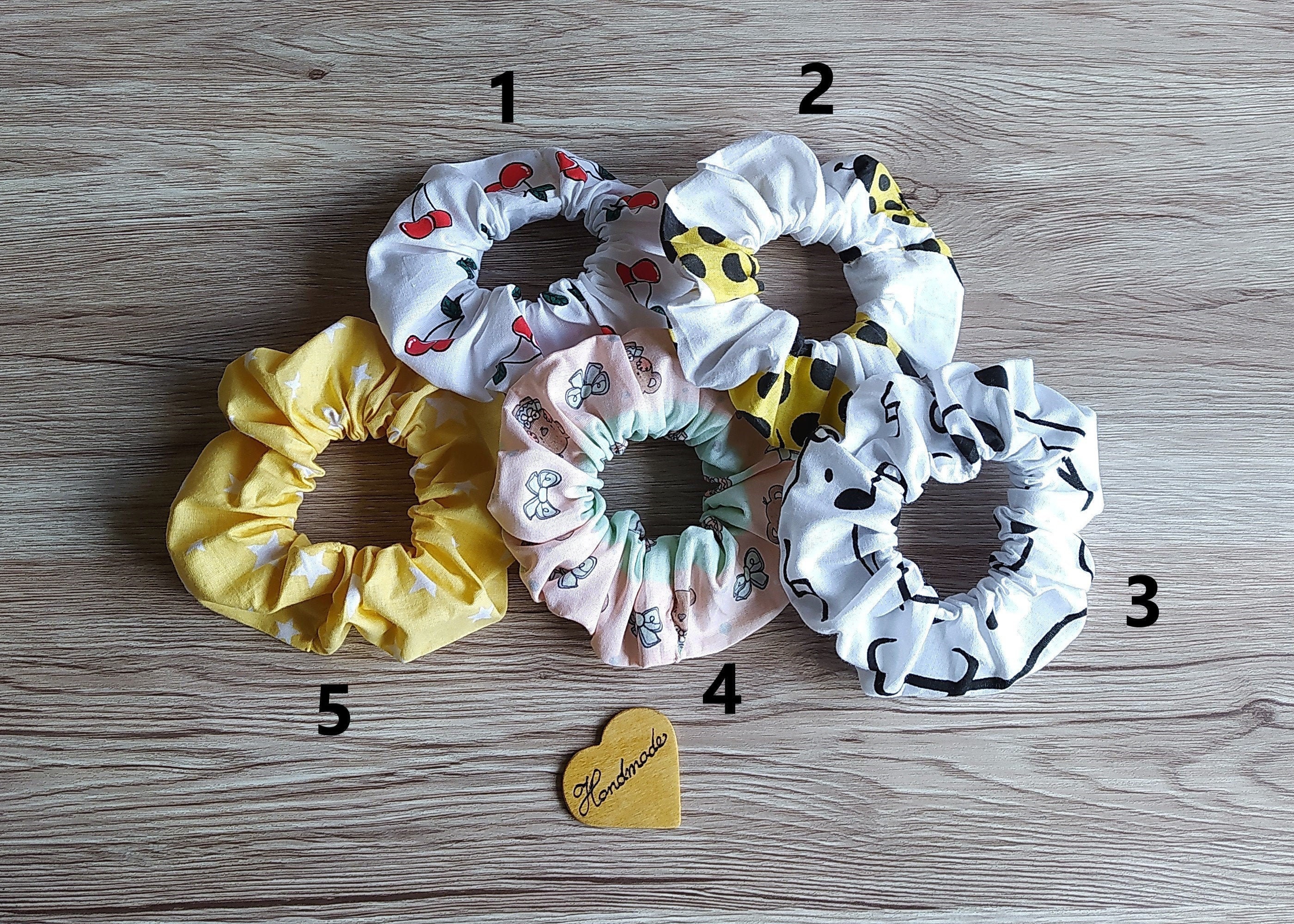 Handmade scrunchies, gift idea, cloth scrunchies, hair accessories, hair ties, Italy scrunchie, women's accessories, fabric bracelets