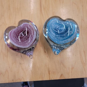 Memorial heart paper weight