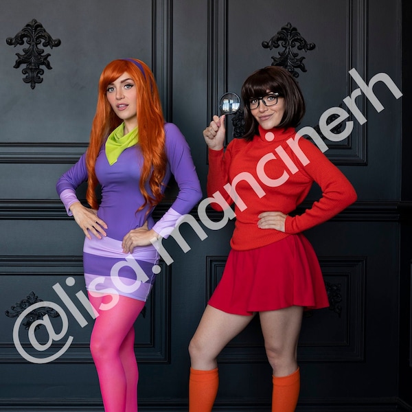 Daphne and Velma cosplay print - 8.5x11