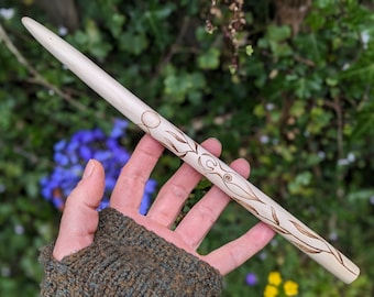 Handcrafted English Willow Wand: Goddess & Triple Moon Design