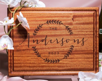 Personalized, Engraved Cutting Board with Natural Wreath Design for Wedding or Housewarming Gift #022