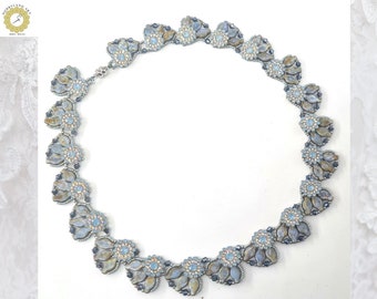 Lilien-Halskette – Perlenanleitung – Blumenkristall, Rocailles, Kristallperlen – Perlenmuster-Anleitung PDF – Hobbyland