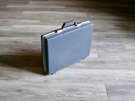 Gray Samsonite Hard Shell Slimline Briefcase, Vin… - image 4