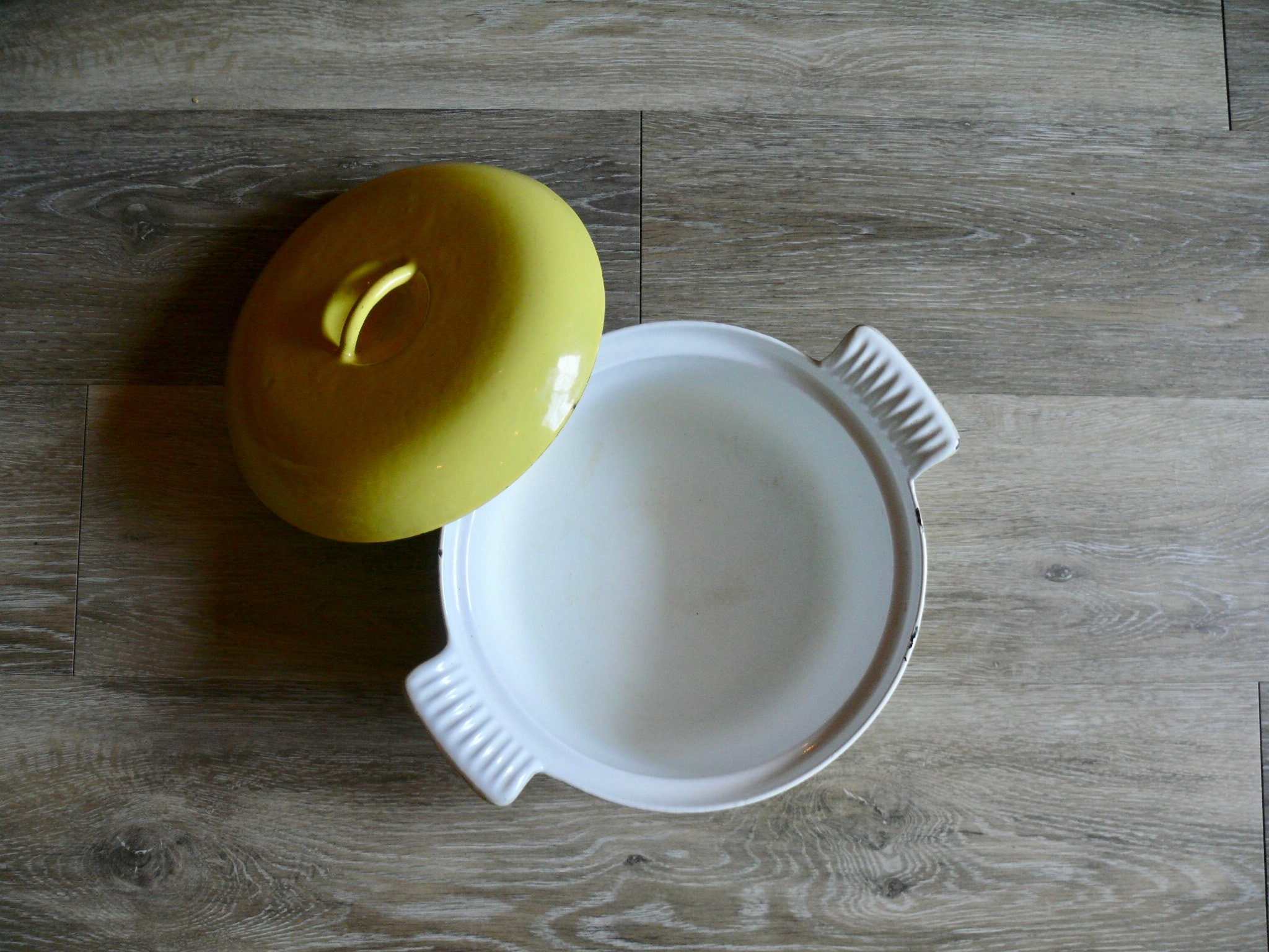 Descoware Yellow Cast Iron Dutch Oven Made in Belgium Vintage Etsy