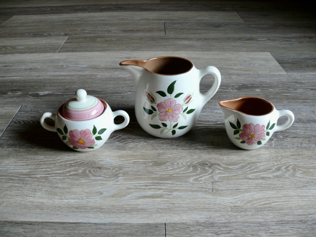 Stangl Wild Rose Covered Sugar Bowl Creamer Pitcher Set With Pink