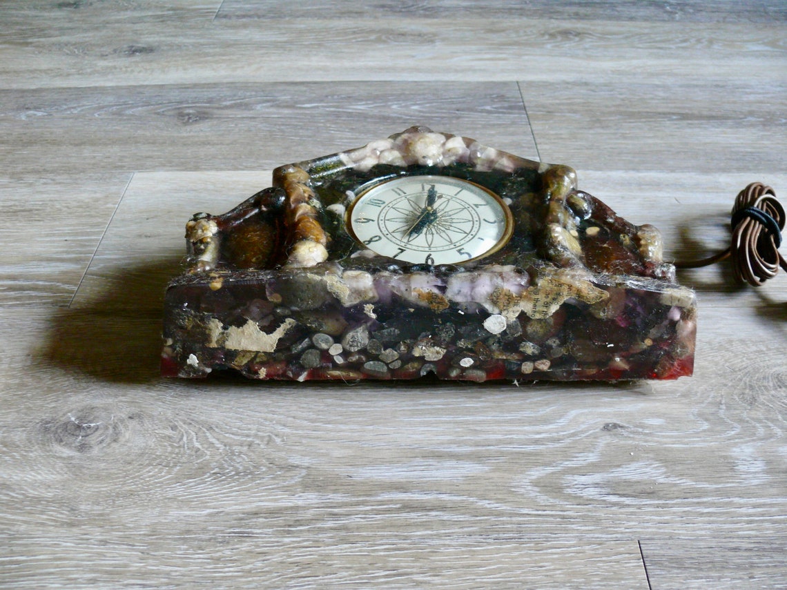 Vintage Lanshire River Rock Vomit Clock 1950s Molded Acrylic Etsy