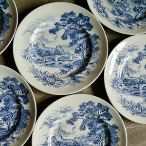 6 Wedgwood Countryside Blue Dinner Plates, English Scenery Transferware China Made in England, Vintage Country Farmhouse Heirloom Decor