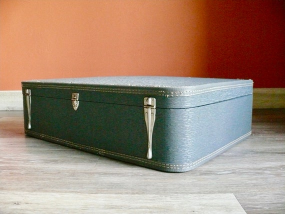1950s Emerald Brand 28" Gray Hard Sided Suitcase … - image 10