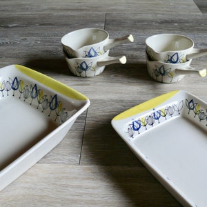 4 Stavangerflint Norway Inger Waage Small 8oz Saucepans with Spout and Handle, Vintage 60s Blue Yellow Tulip Flamingo Scandanavian Ovenware