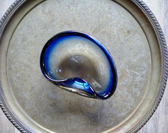 Modern Blue Art Glass Cigar Ashtray, Freeform Glass Trinket Dish, Vintage Barware