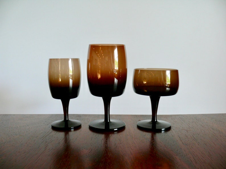 6 Gorham Accent Brown 6oz Wine Glasses Dark Brown Stemmed Etsy