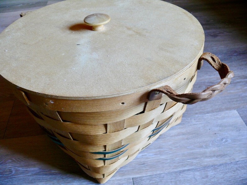 Large 15 Peterboro Basket With Wood Lid Leather Side Etsy