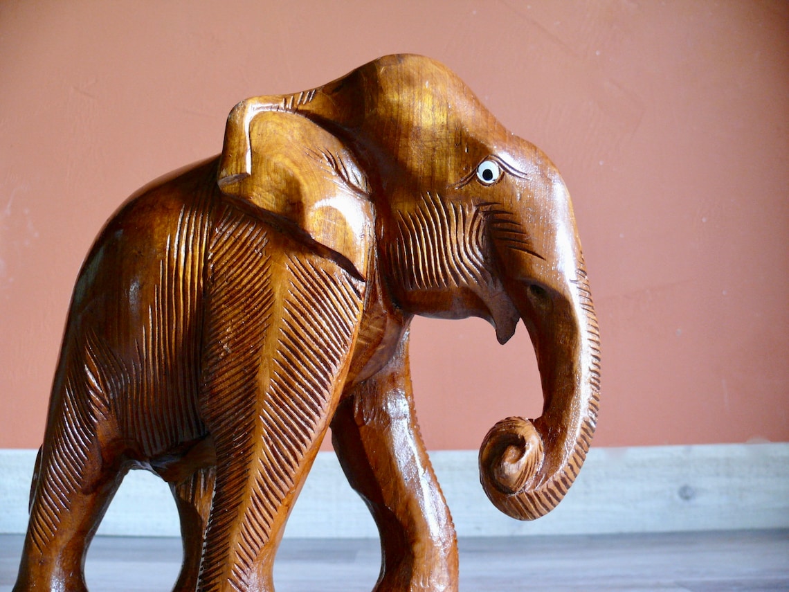 Large Carved Teak Wood Elephant Statue Vintage 12 Solid Etsy Italia