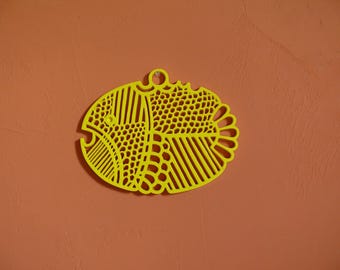 Yellow Dansk Gourmet Designs Fish Trivet, 1970s Gunnar Cyrén Danish Modern Wall Plaque