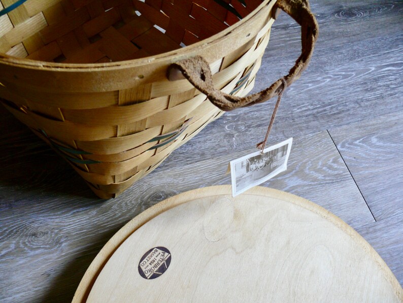 Large 15 Peterboro Basket With Wood Lid Leather Side Etsy