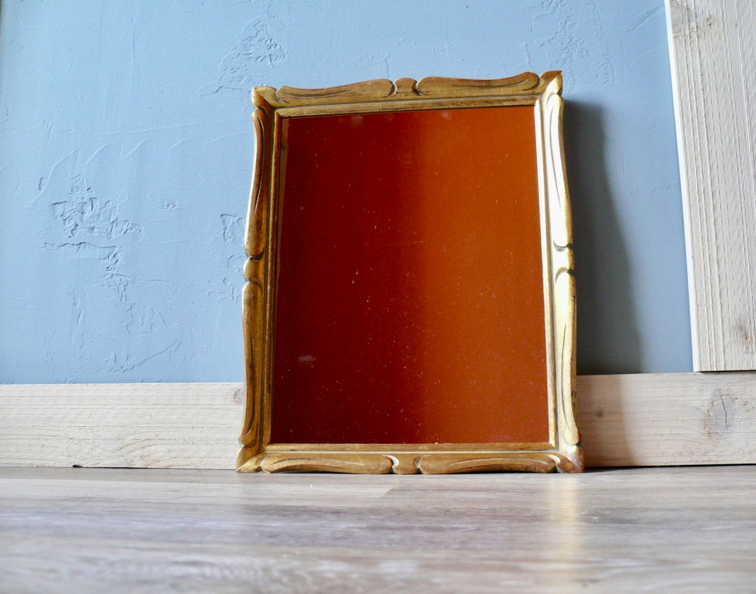 Vintage Gold Framed Wall Mirror, 15 Closed Corner Carved Wood Framed