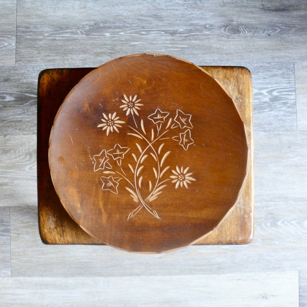 Vintage Round Wood Plate with Carved Flowers, Rustic 6" Turned Wood Trinket Dish Tray, Country Farmhouse Wood Wall Art