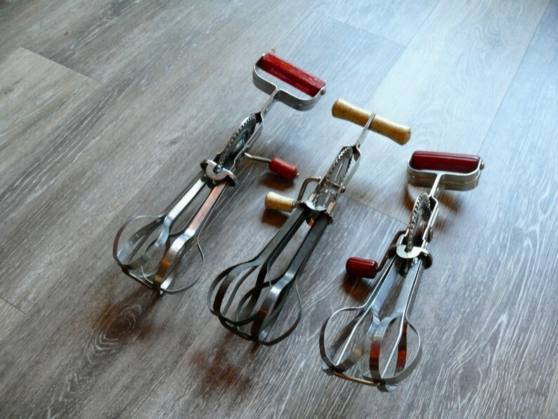 3 Old Hand Crank Mixers Ekco High Speed Beater Androck Prod Etsy