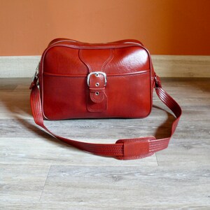 Cherry Red llevar bolso de mano vinilo rojo brillante de | Etsy España