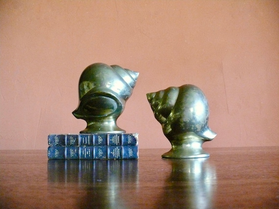 Vintage Brass Conch Shell Bookends, 6 Modern Solid Brass Seashell