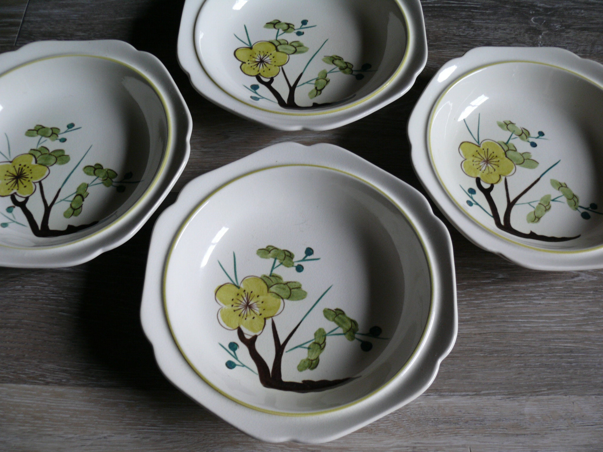 4 Red Wing Plum Blossom Yellow Rim Soup Bowls Vintage 8 - Etsy