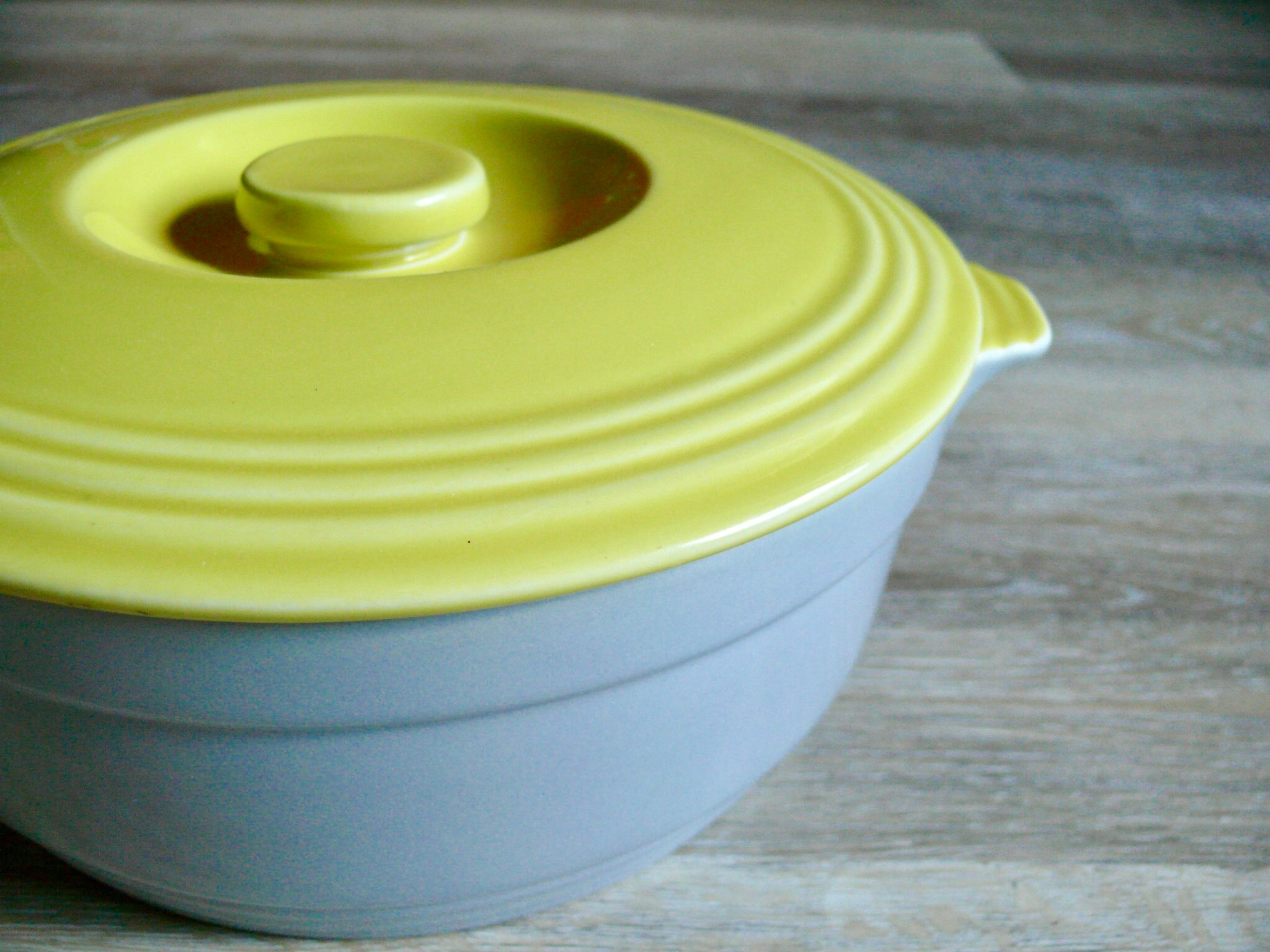 Vintage General Electric Gray and Yellow Refrigerator Dish 