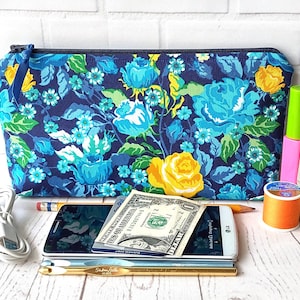 Zipper Purse Pouch Pencil Case Makeup Bag Knitting Crochet Project Notions Phone Money Travel Floral Roses Handmade Gift