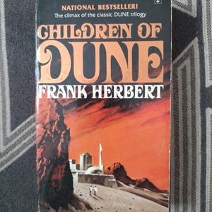 Children of dune paperback by frank Herbert 1977 Berkeley medallion books third printing