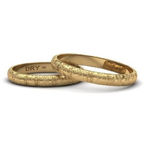 18k Yellow Gold Bands. For him and her. For wedding, anniversary, engamement or, as a gift. Free shipping.