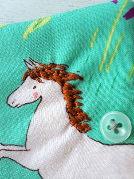 Carnet à la main - - - sauvage cheval/Wee Wander/Sarah Jane/violet/rose/turquoise - couture/broderie. 265f2d Carnet à la main - - - sauvage cheval/Wee Wander/Sarah Jane/violet/rose/turquoise - couture/broderie. 265f2d
