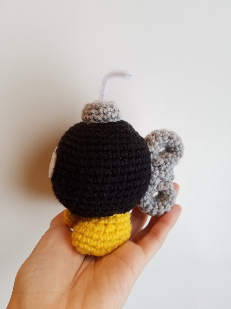 Bomb / Bob-omb Super Mario CROCHET PATTERN PDF imagem 5