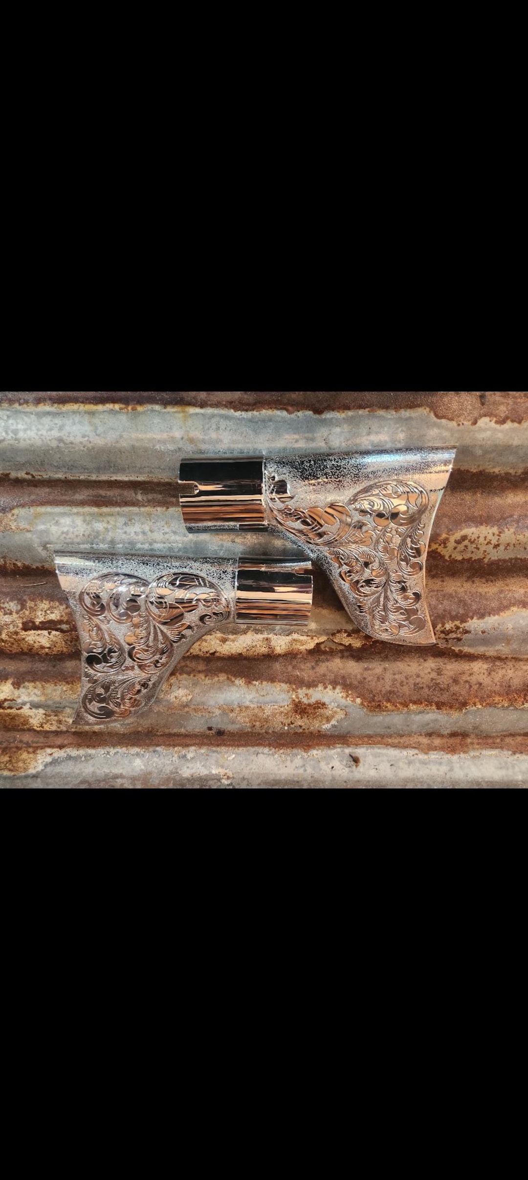 Photo inspiration: Engraved Leather Figtail Obstacle Version Reference: Hand Engraved Fishtail Exhaust Tip Pair