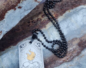 Colgante del Sagrado Corazón grabado a mano