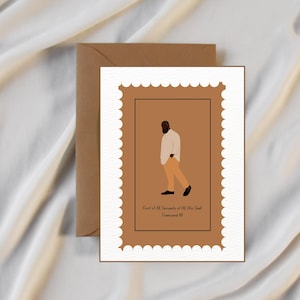 Peut inclure: Carte de vœux avec une enveloppe marron. La carte présente un fond marron avec une bordure blanche et un dessin d'une personne en chemise blanche et pantalon jaune. Le texte sur la carte se lit : First of All Servants of All We Shall Transcend All.