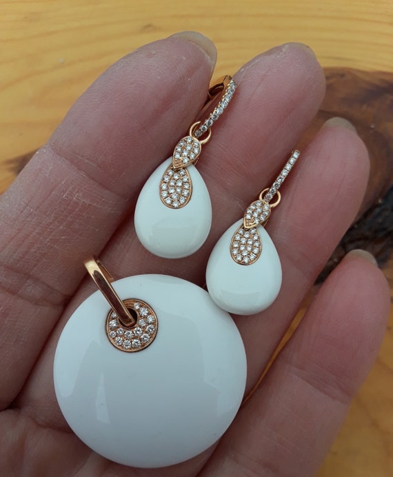 18k Gold Diamond White Onyx Earrings Stud Dangle E