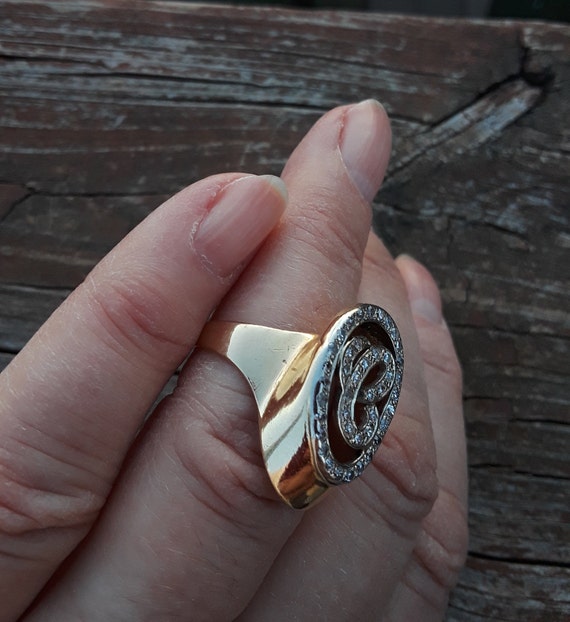 14k Gold Diamond Ring Letter Rare Design - image 4
