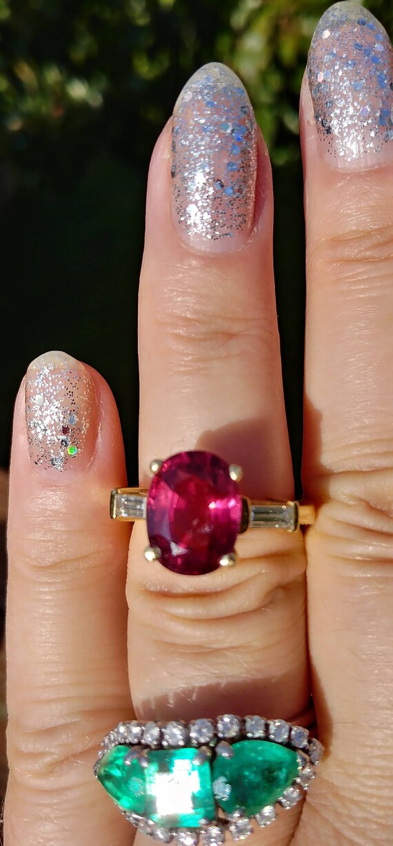 18k Gold 0.80ct Baguette Diamond 5.25ct Hot Pink … - image 10