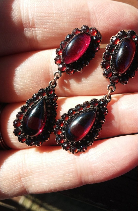 Garnet Cabochon Dangle Earrings - image 1
