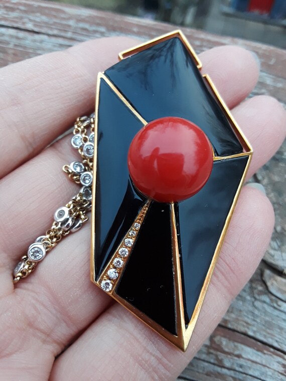 18k Gold Black Onyx Diamond Red Coral Brooch Pin … - image 4