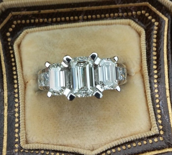 14k Gold 3.30ct Emerald Cut Diamond Wedding Engag… - image 1