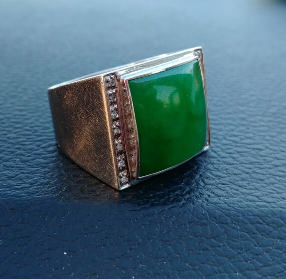 14k Gold Diamond Jade Men's Ring 15 Grams Stunning Gem
