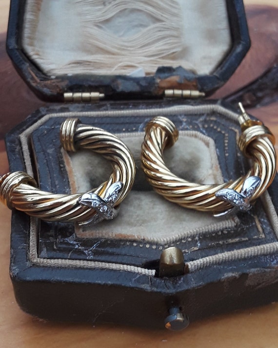 14k Gold Diamond Hoops Earrings Fabulous