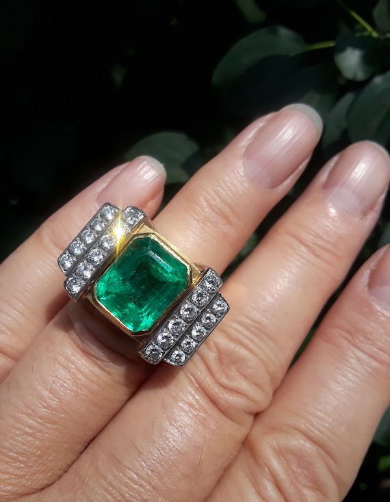 18k Gold 9ct Colombian Emerald Diamond Wedding En… - image 2