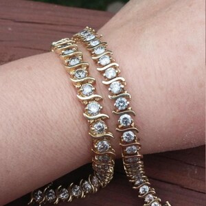 10ct Gold 10ct Diamond Tennis Bracelet Price For One Fabulous image 4
