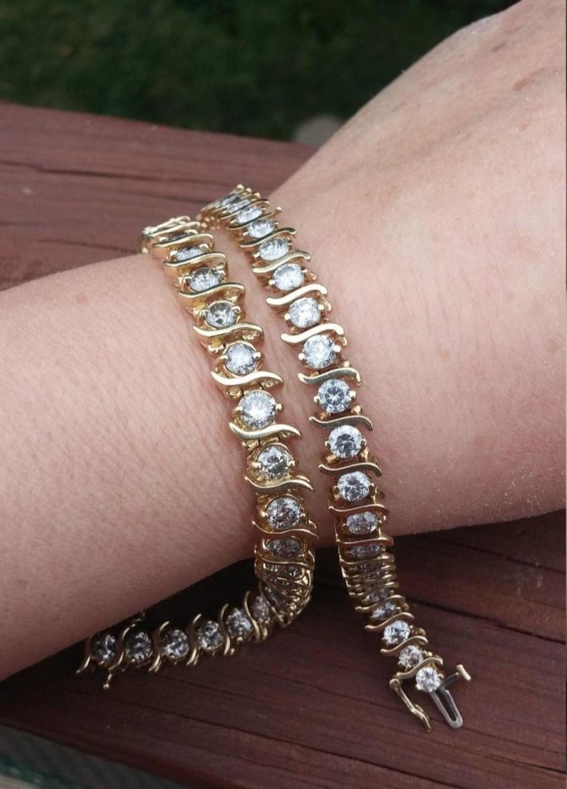 10ct Gold 10ct Diamond Tennis Bracelet Price For One Fabulous image 4