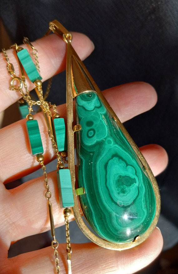 14k Gold Natural Malachite  Chain Fabulous Rare 15