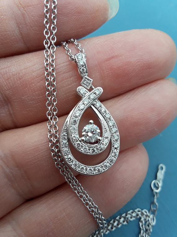 14k Gold Diamond Pendant With Chain Necklace Fabu… - image 1